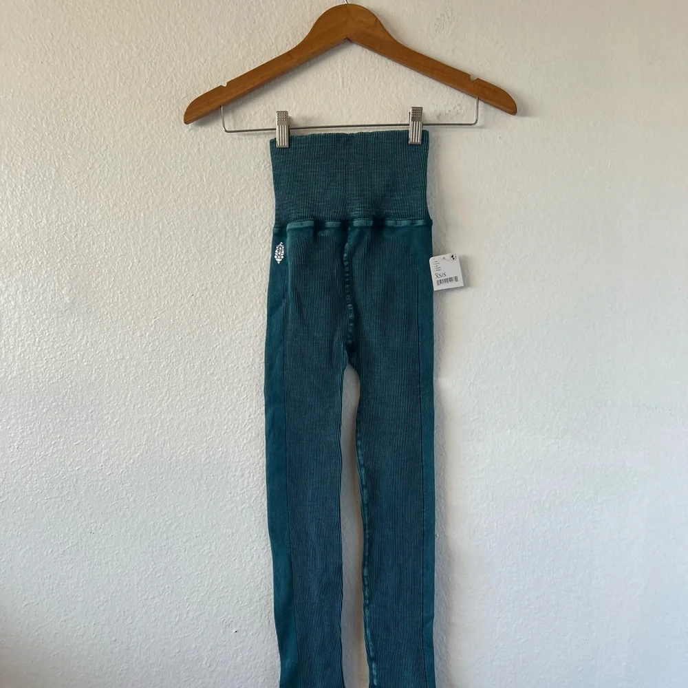 FP Movement Ribbed Leggings Size XS/S - Picture 2 of 9